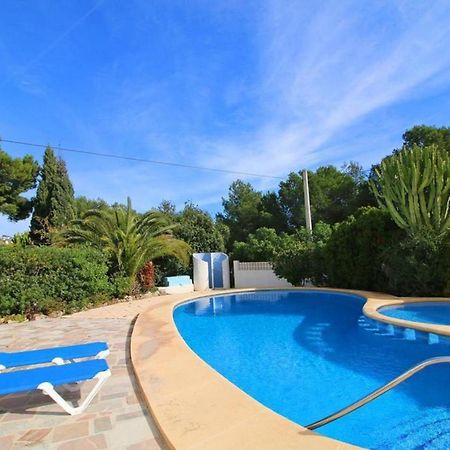 Villa Totalmente Independiente Con Piscina Comunitaria Кальпе Экстерьер фото